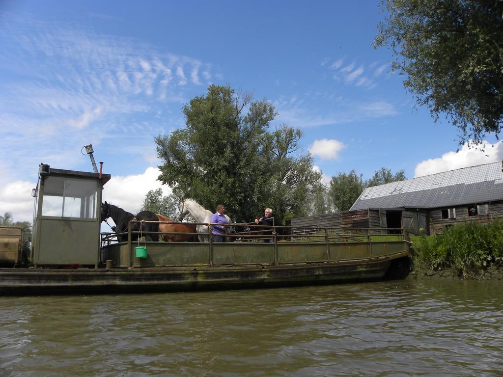 Hotel De Brabantse Biesbosch Werkendam Zewnętrze zdjęcie