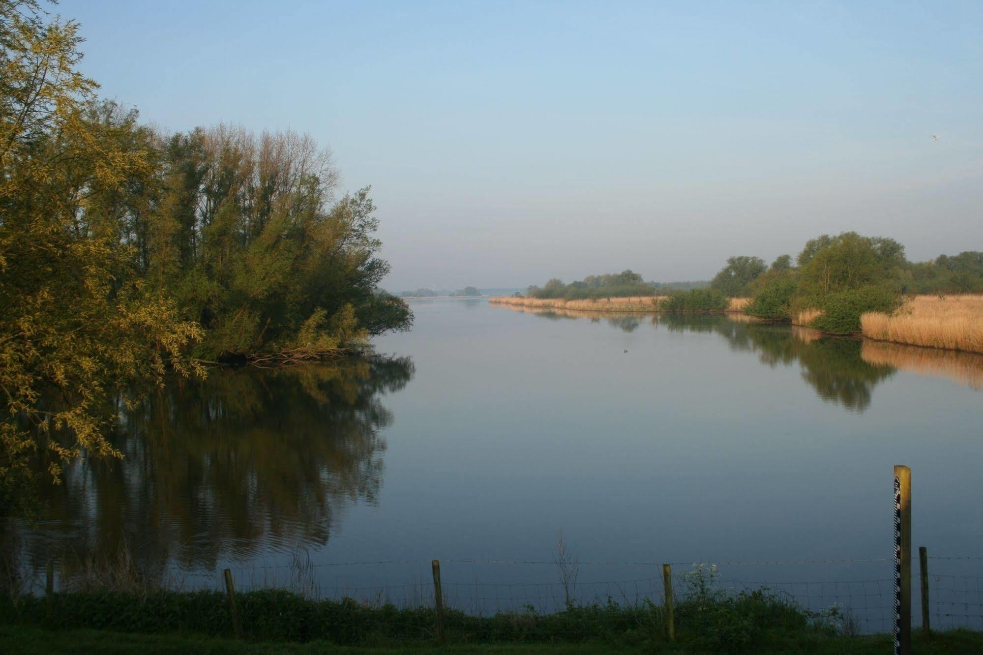 Hotel De Brabantse Biesbosch Werkendam Zewnętrze zdjęcie